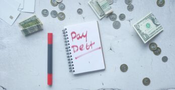 how to stop living paycheck to paycheck