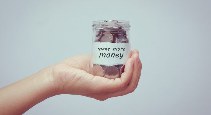 These 6 Money Habits Made Me an Extra $12K Last Year—Without Hustling