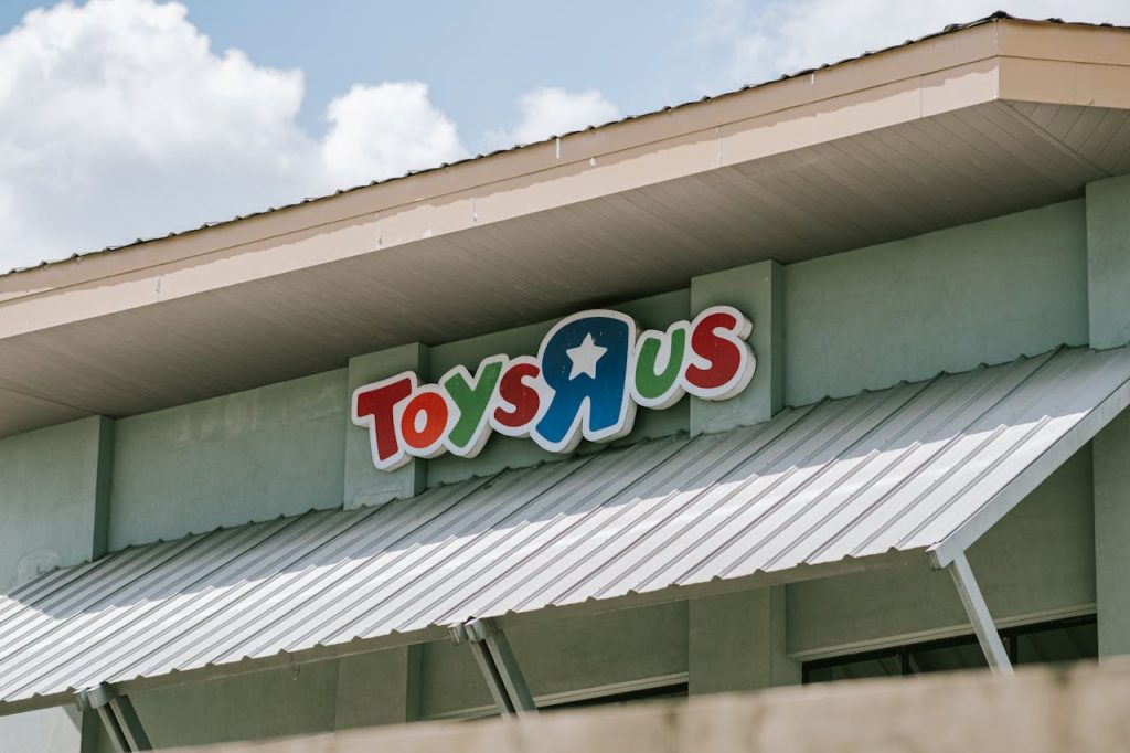 Toys R Us