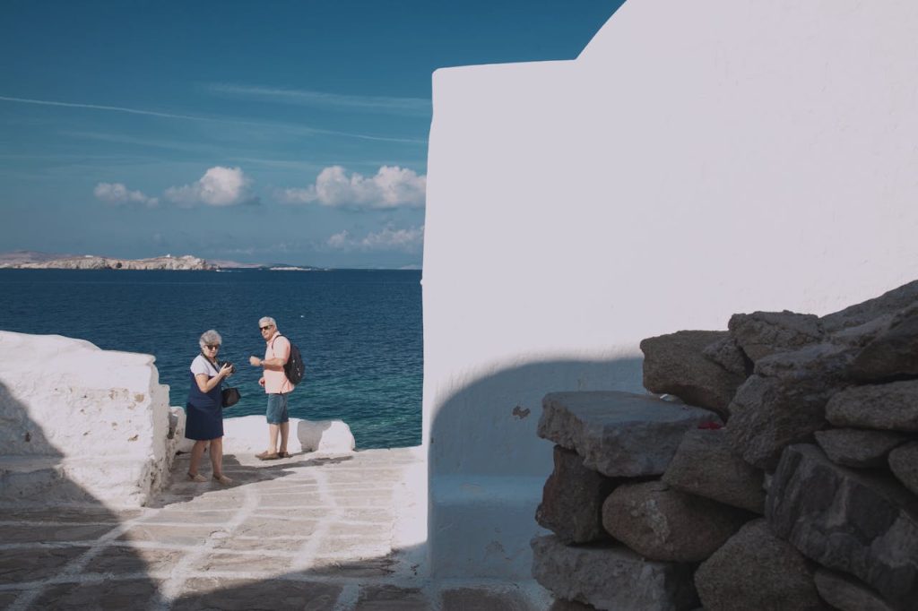 couple on vacation 