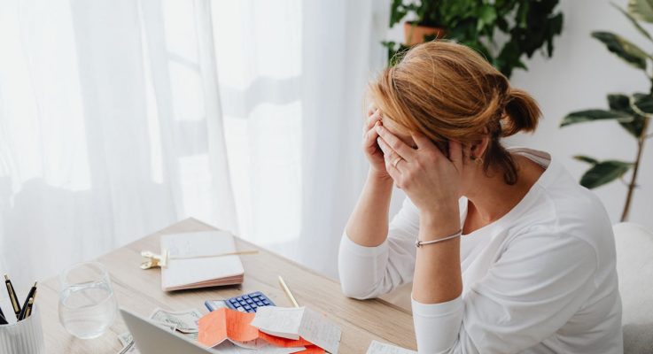 8 Ridiculous Expenses Poor People Keep Justifying