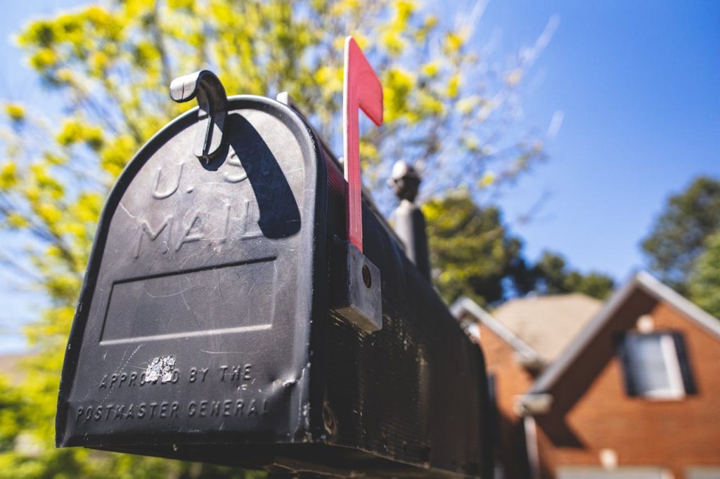 mail